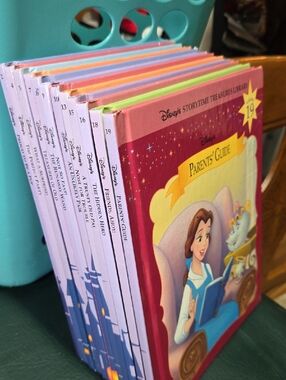 **Disney Storytime Treasures Library Parents' Guide (pink, blue)**